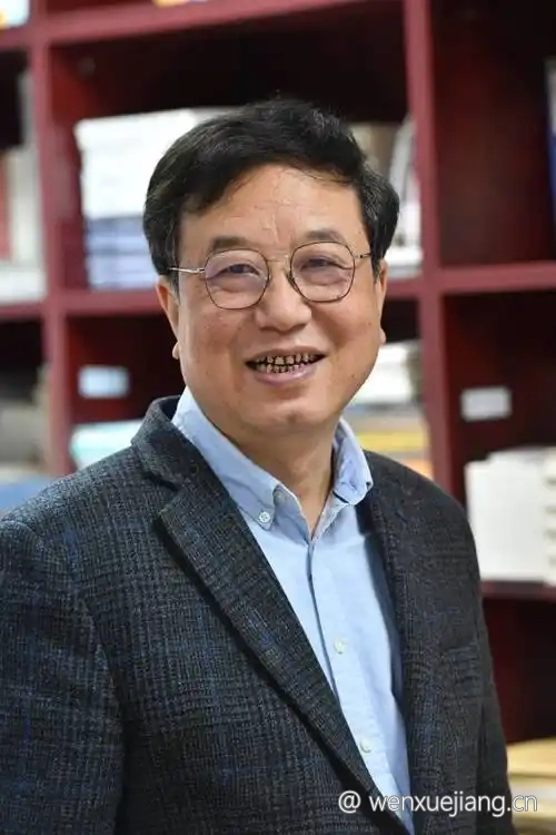 <p>作家王尧</p>