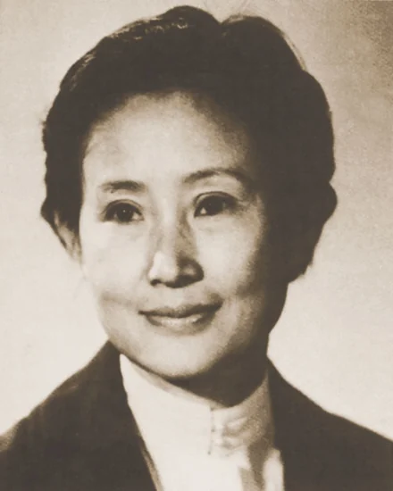 <p>著名作家张洁的老照片</p>